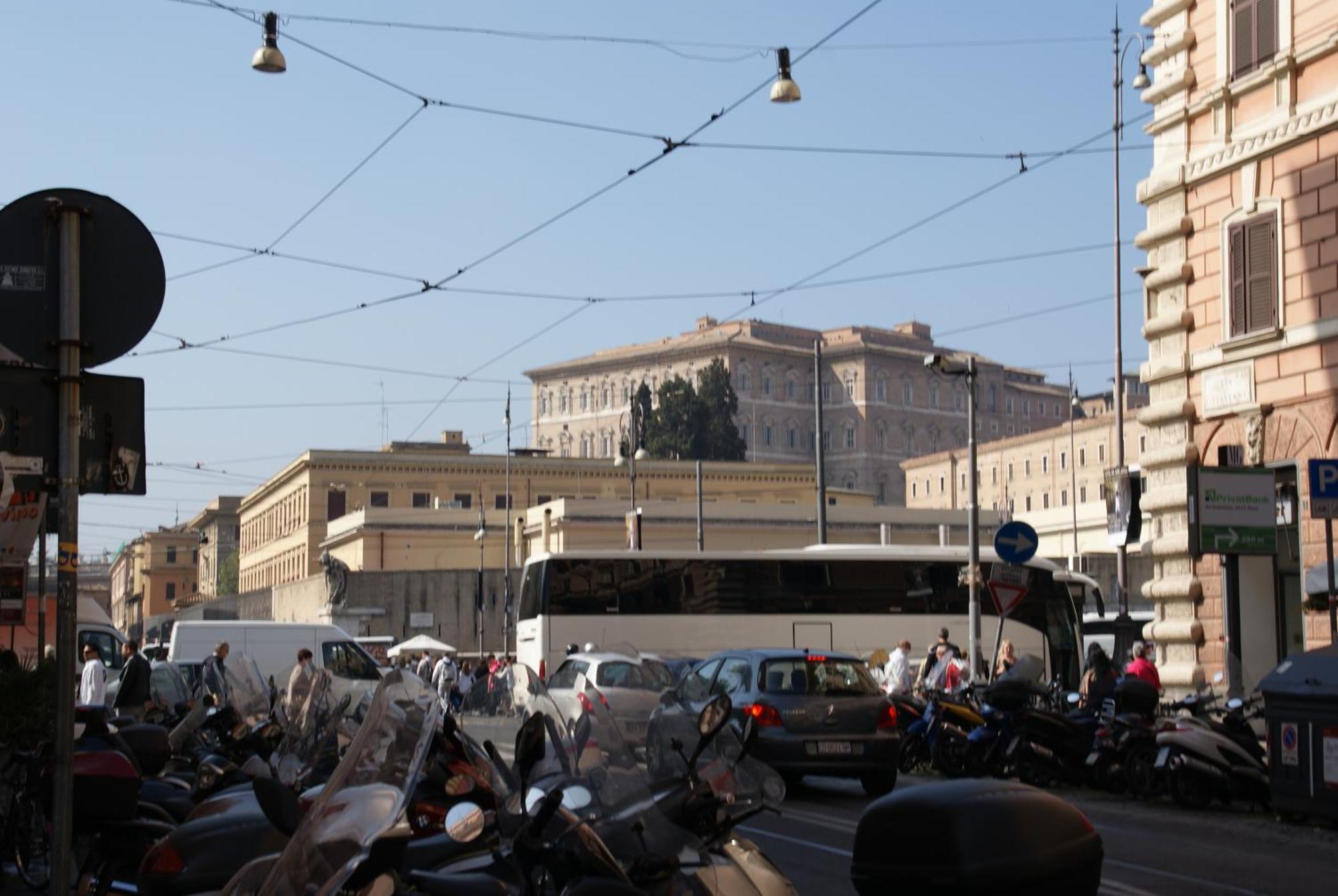 Apartment In Front Of St Peter'S Square And Vatican Museums - Mypad In Rome — Photos 3